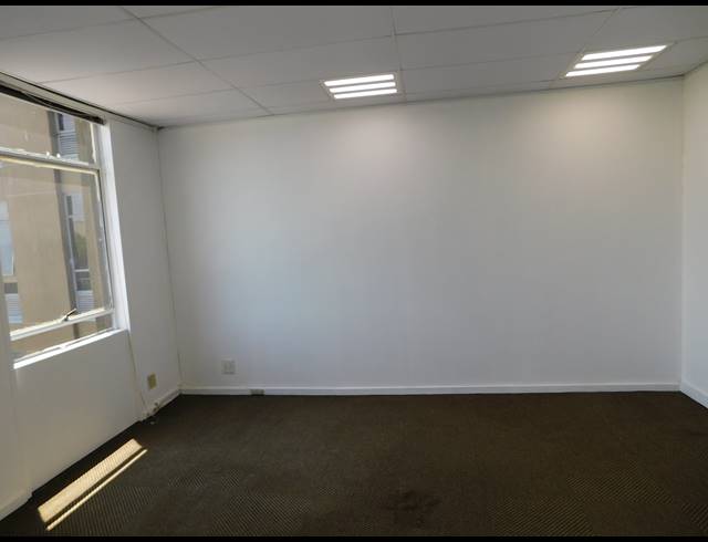 184M² OFFICE TO LET IN ROSEBANK